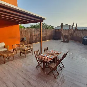 https://apartamento-en-playa-de-la-tejita-con-piscina.in-canary-islands.com